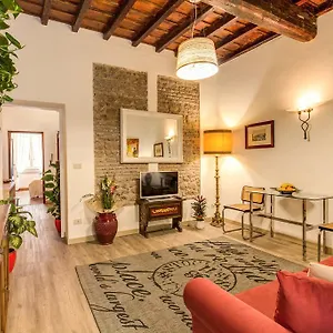 Appartement Magenta Deluxe Fienaroli 2, Rome