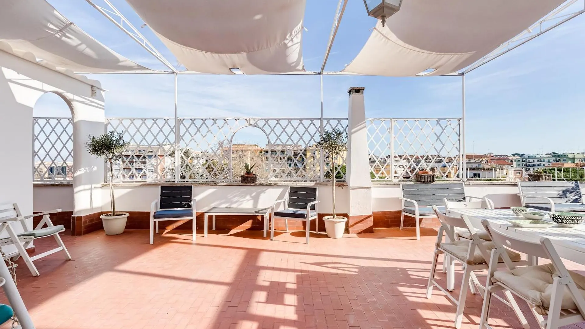 Chigi'S Terrace Apartment Rome